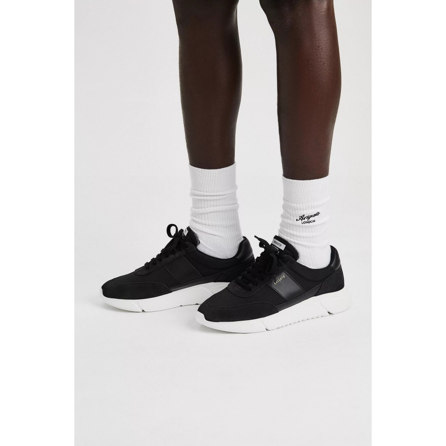 Genesis Vintage Runner Axel Arigato Black